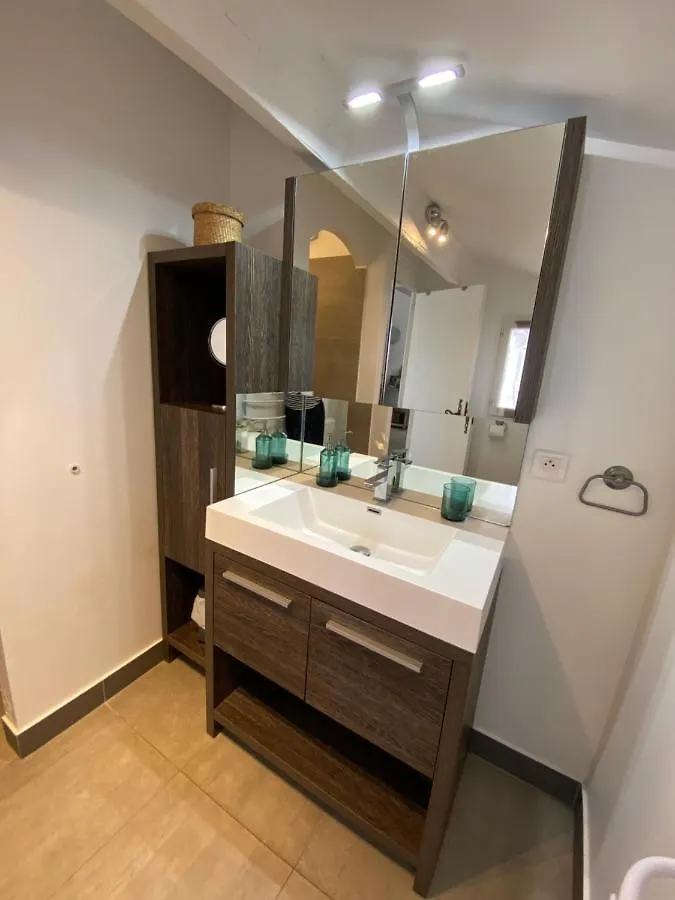 Mas Des Oliviers, Maison Avec Piscine Privative Et Chauffee Locamargue Saintes-Maries-de-la-Mer 0*,