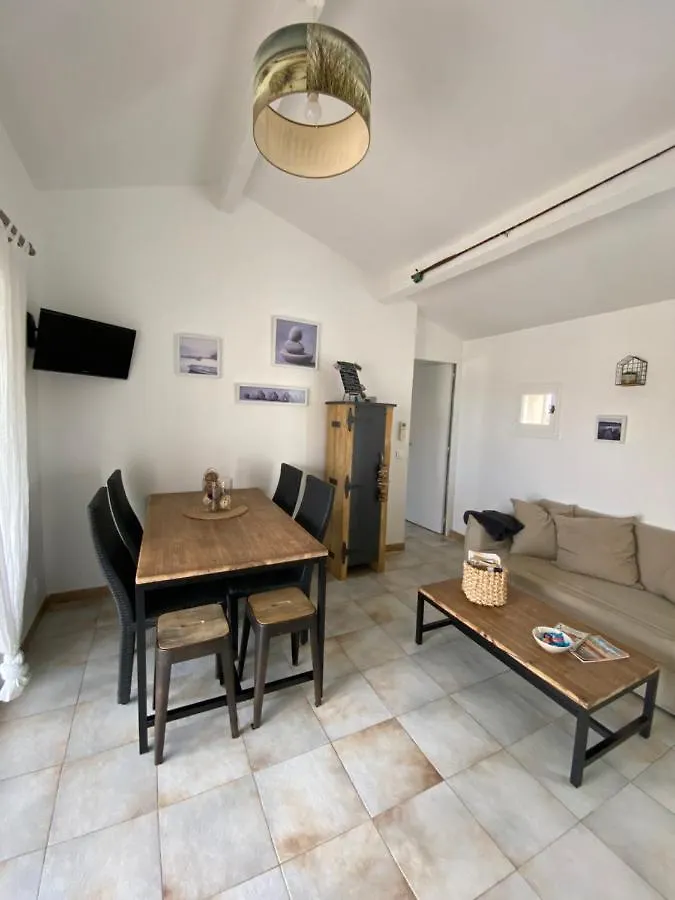Mas Des Oliviers, Maison Avec Piscine Privative Et Chauffee Locamargue Saintes-Maries-de-la-Mer