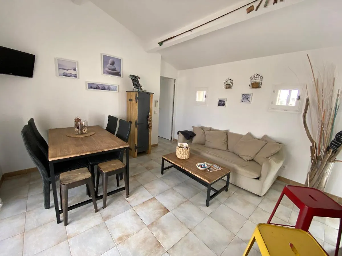 Mas Des Oliviers, Maison Avec Piscine Privative Et Chauffee Locamargue Saintes-Maries-de-la-Mer